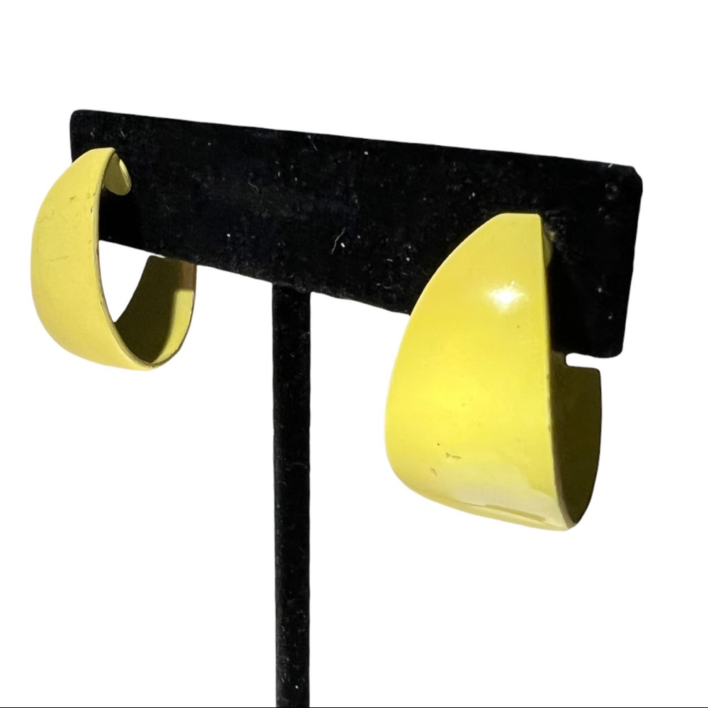 Vintage 70s Yellow Hoop Clip Earrings